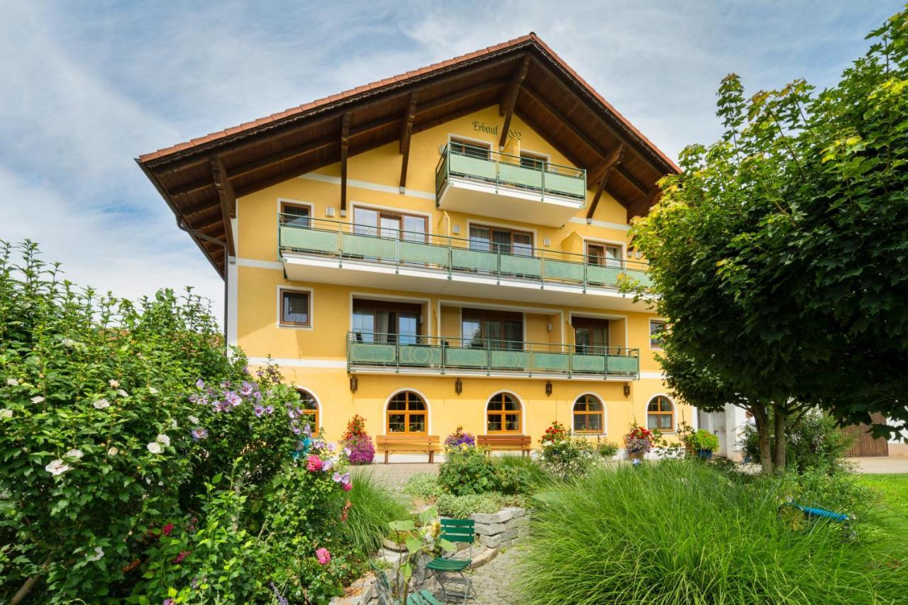 Hotel Preishof เคิร์ชฮัม ภายนอก รูปภาพ