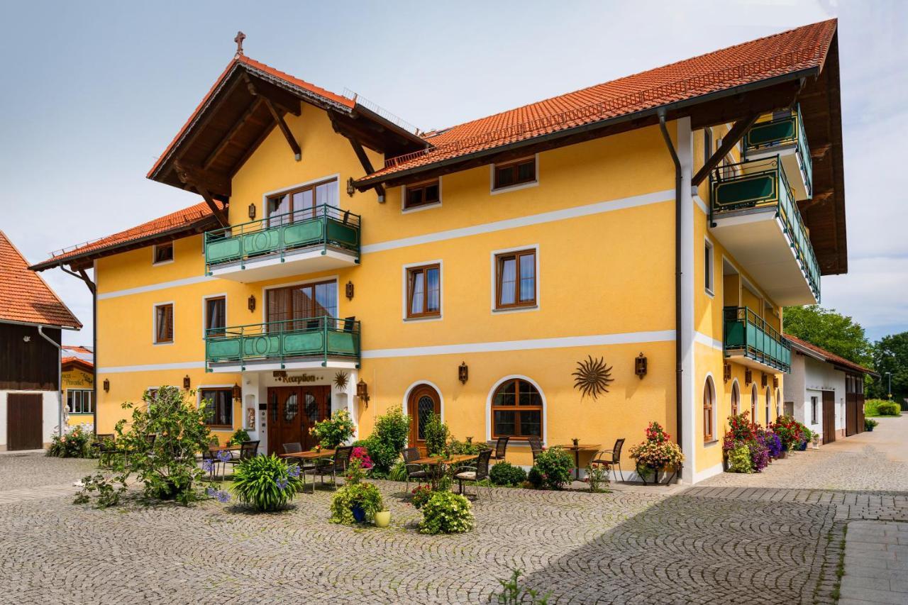 Hotel Preishof เคิร์ชฮัม ภายนอก รูปภาพ